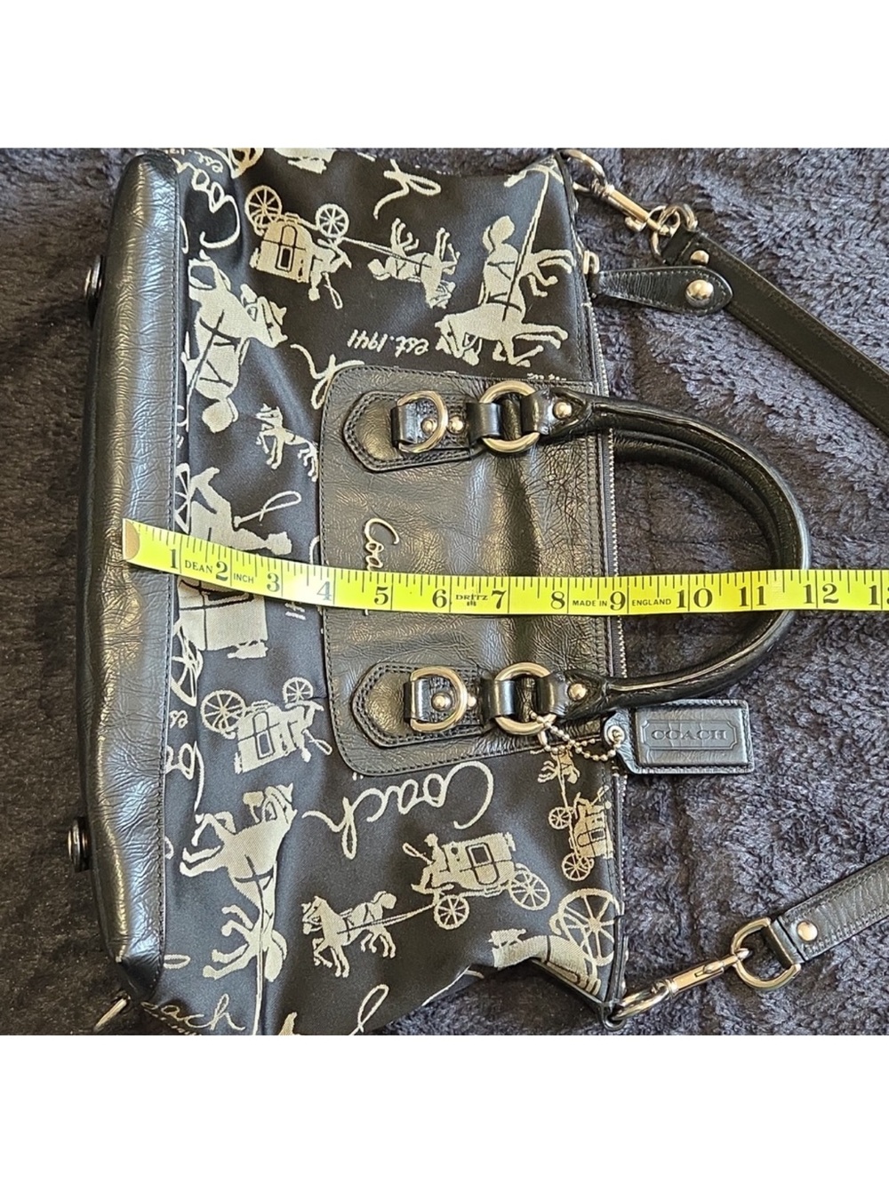 Coach Black and Cream Signature Horse & Carriage Satchel - Picture 6 of 8